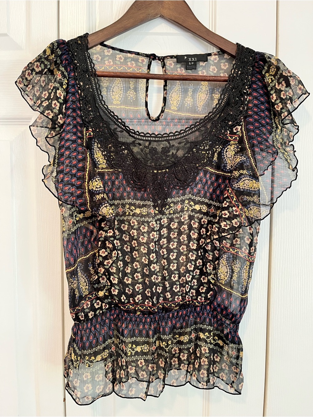 Forever 21 Black Sheer Floral Ruffle Sleeve Women's Top